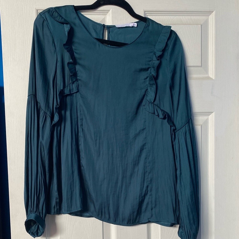 Green silk top medium